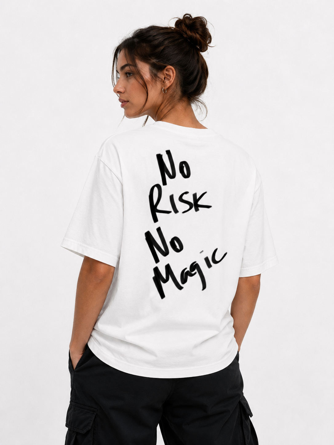 Minimalist Graphic T-Shirt – "Magic tee" | Organic Cotton Tee