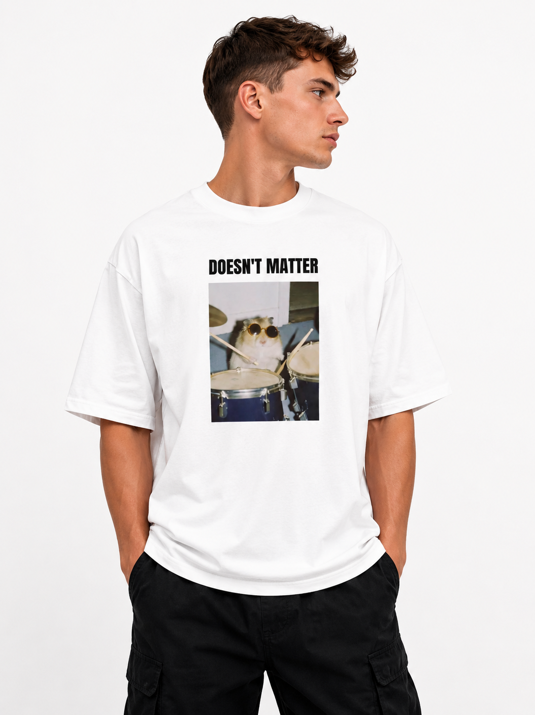 Oversized T-Shirt – "YOLO" | Minimalist Streetwear Tee