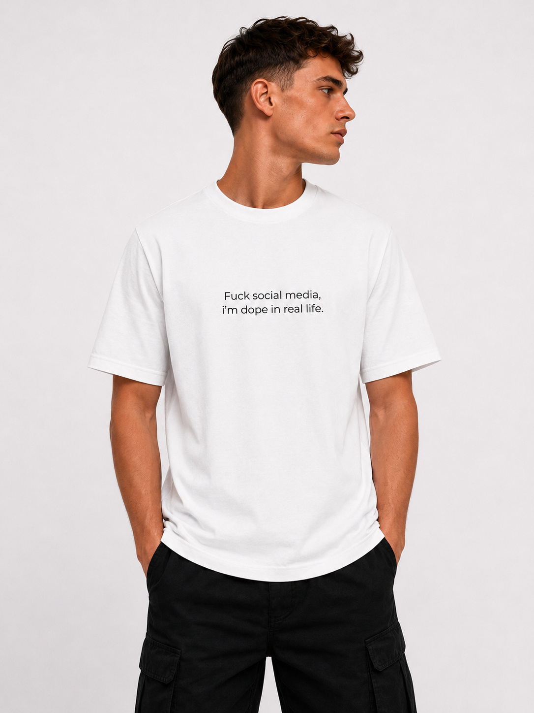 Minimalist Graphic T-Shirt – "Real life" | Organic Cotton Tee